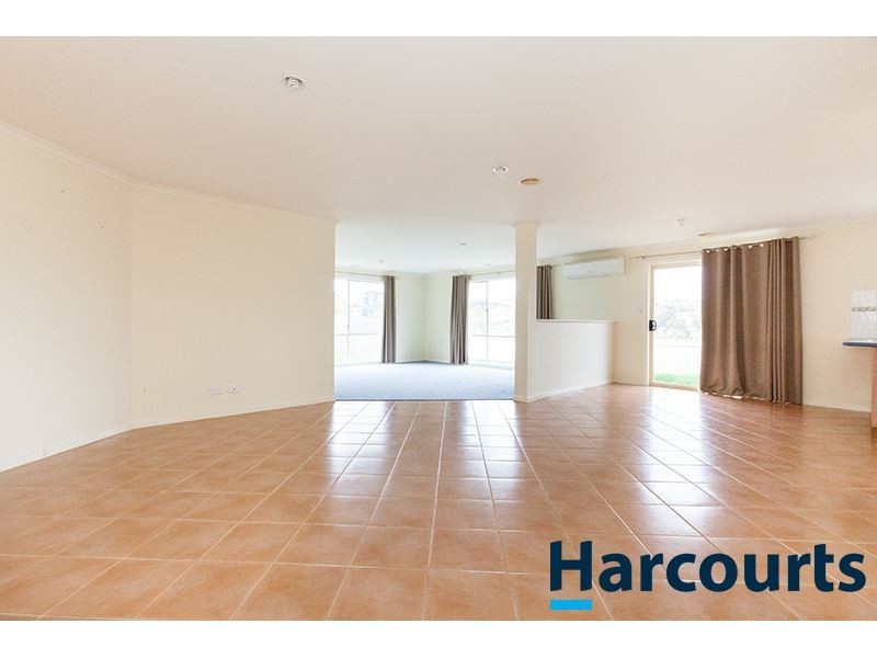 11 Deakin Court, Warragul VIC 3820
