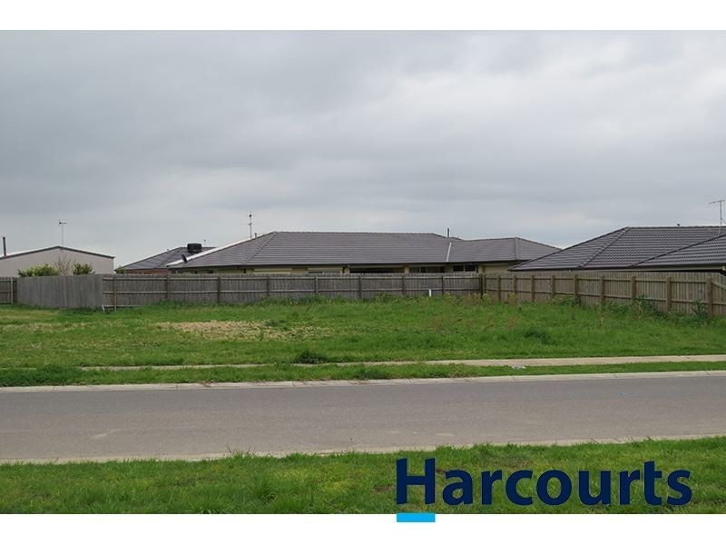 52 Vincent Boulevard, Trafalgar VIC 3824