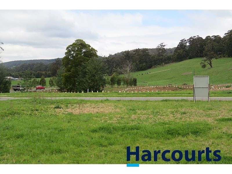 52 Vincent Boulevard, Trafalgar VIC 3824