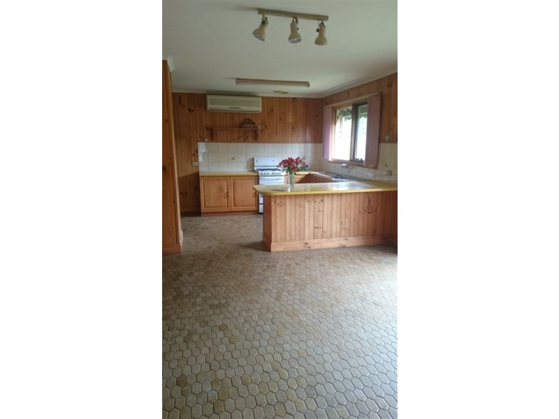 4 Warringa Court, Warragul VIC 3820