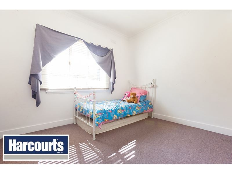 11 Normanby Street, Warragul VIC 3820