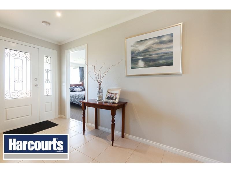 15 Glendon Drive, Warragul VIC 3820