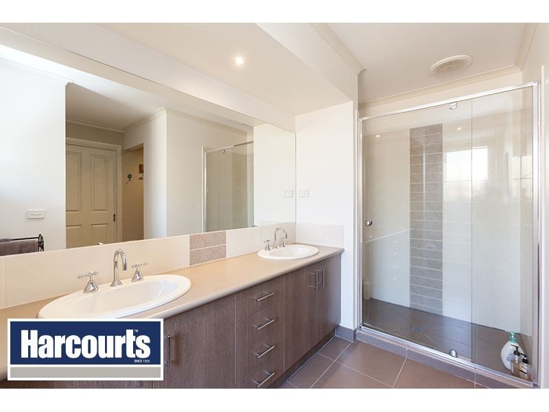 15 Glendon Drive, Warragul VIC 3820