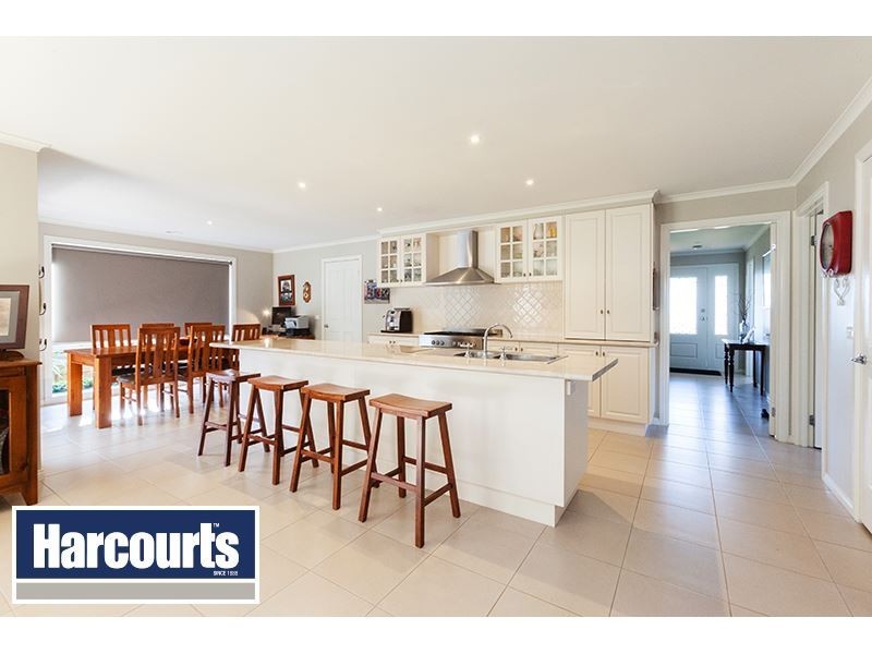 15 Glendon Drive, Warragul VIC 3820