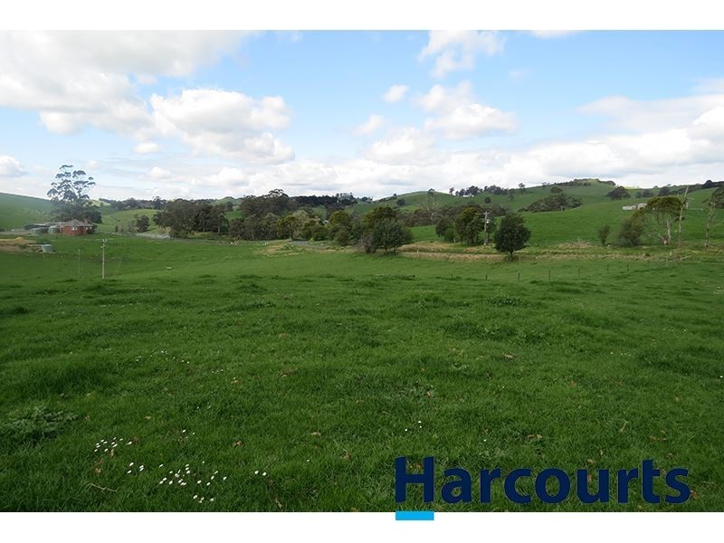 211 Mountain View Road, Mountain View VIC 3988