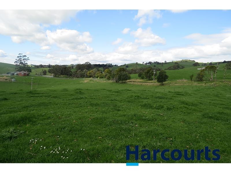 211 Mountain View Road, Mountain View VIC 3988