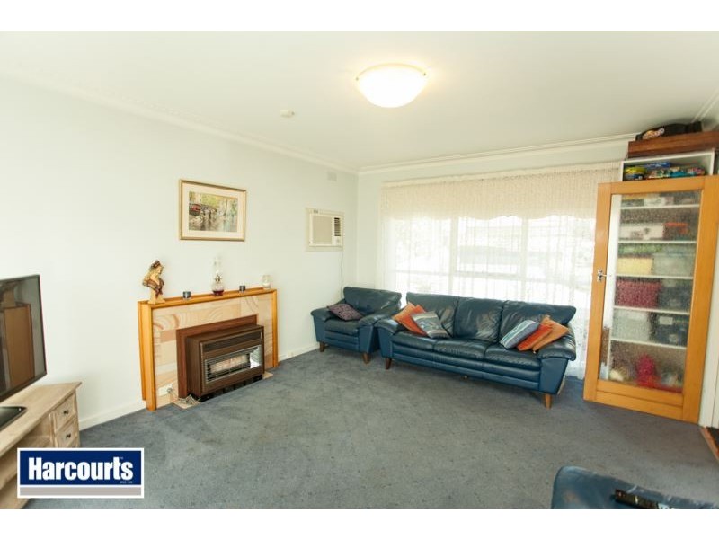 24 Sinclair Street, Warragul VIC 3820