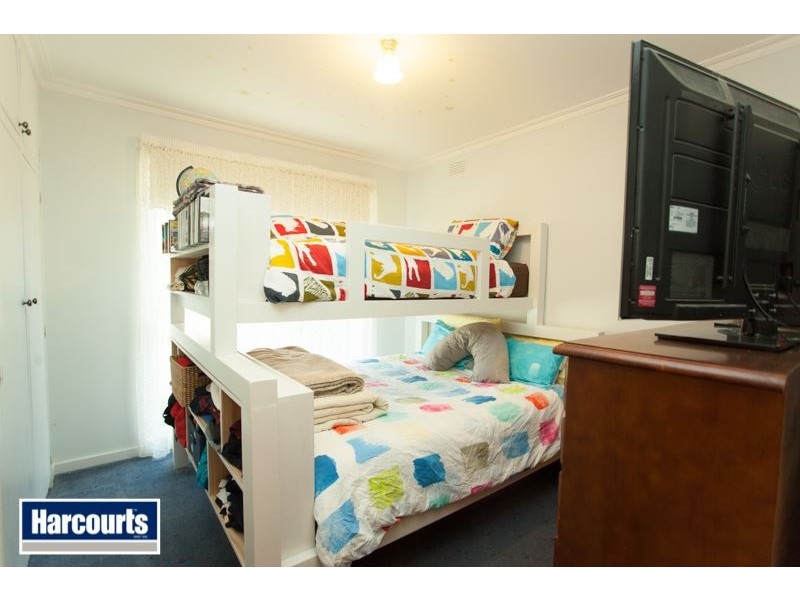 24 Sinclair Street, Warragul VIC 3820