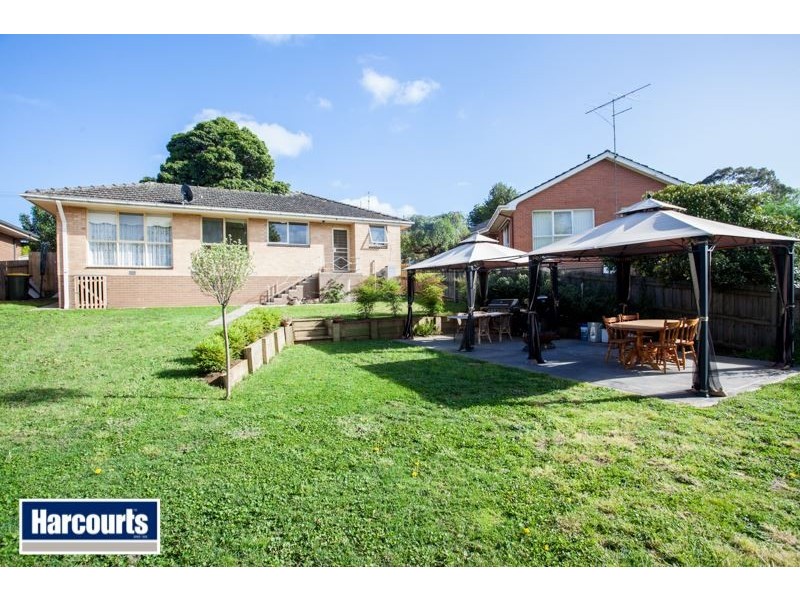 24 Sinclair Street, Warragul VIC 3820