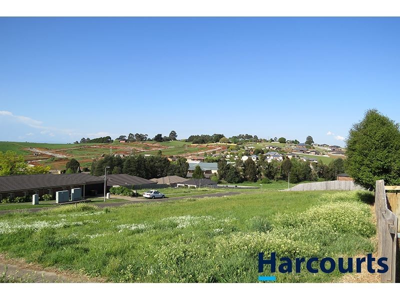 2 Melzak Way, Warragul VIC 3820
