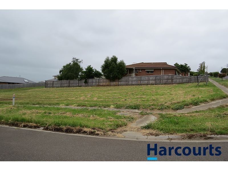 2 Melzak Way, Warragul VIC 3820