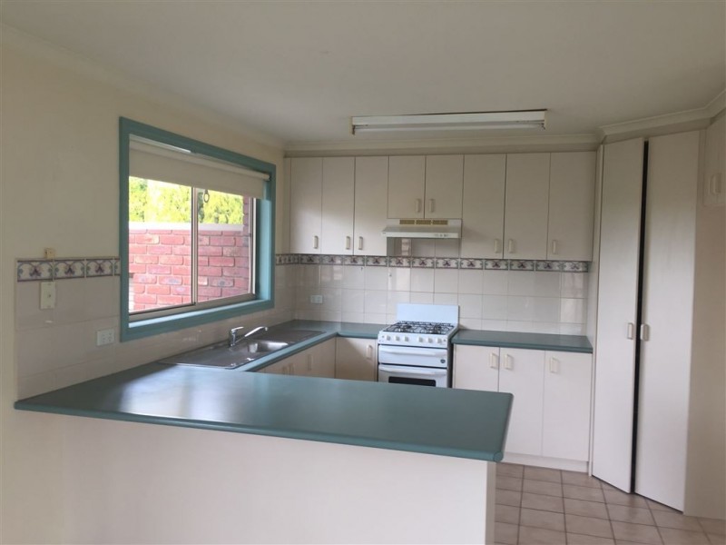 1/34 Lilleys Road, Warragul VIC 3820