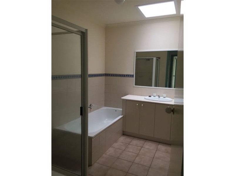 1/34 Lilleys Road, Warragul VIC 3820