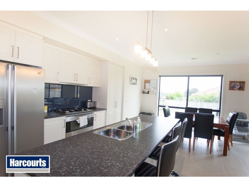 14 Hamilton Drive, Warragul VIC 3820