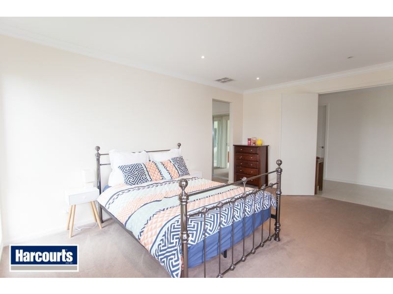 14 Hamilton Drive, Warragul VIC 3820