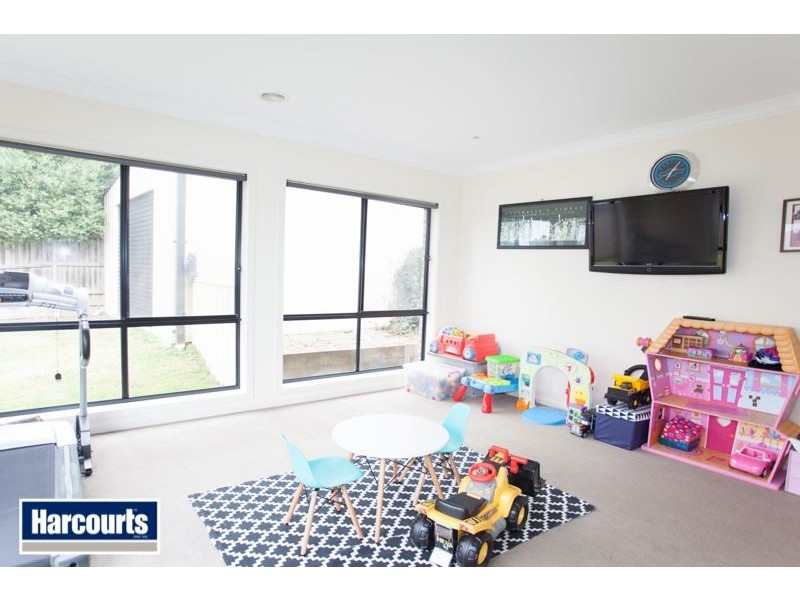 14 Hamilton Drive, Warragul VIC 3820