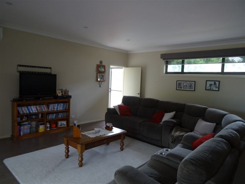39 Drouin Road, Poowong VIC 3988