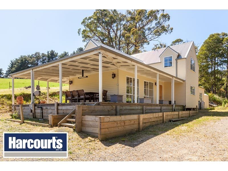 2637 Willow Grove Road, Hill End VIC 3825