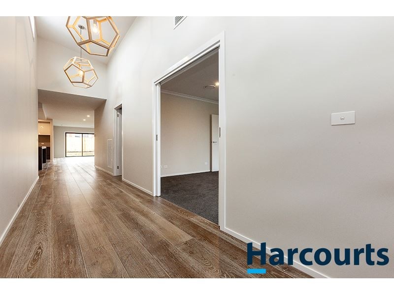 20 Chesterfield Avenue, Warragul VIC 3820