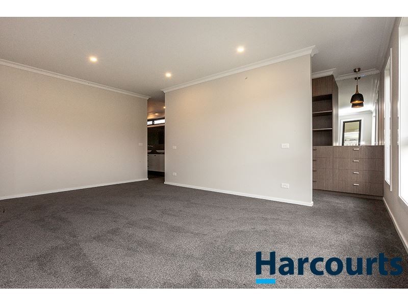 20 Chesterfield Avenue, Warragul VIC 3820