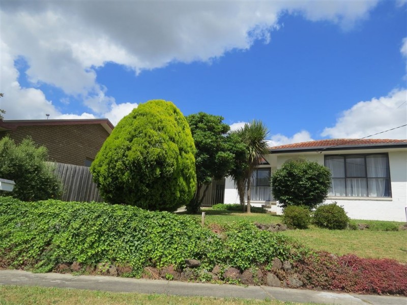 27 Boronia Street, Warragul VIC 3820