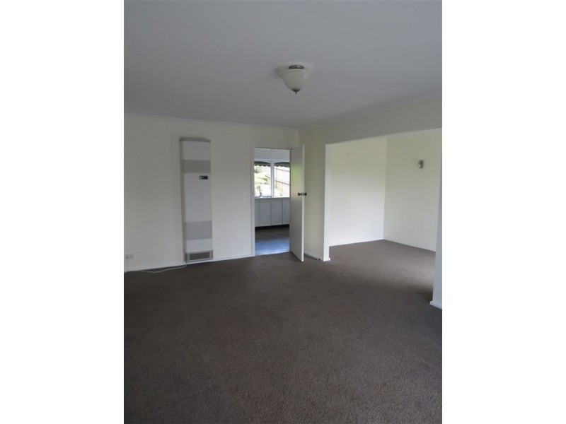 27 Boronia Street, Warragul VIC 3820