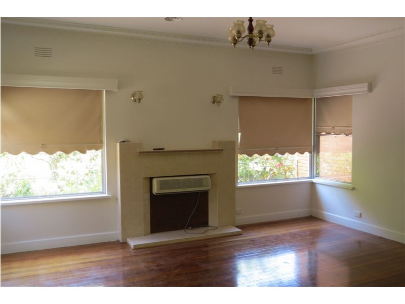 22 Clifford Street, Warragul VIC 3820