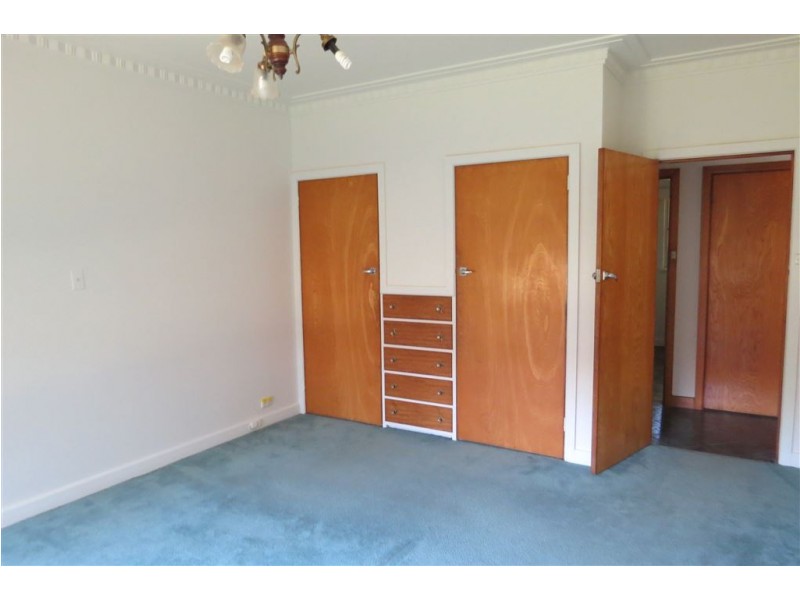 22 Clifford Street, Warragul VIC 3820