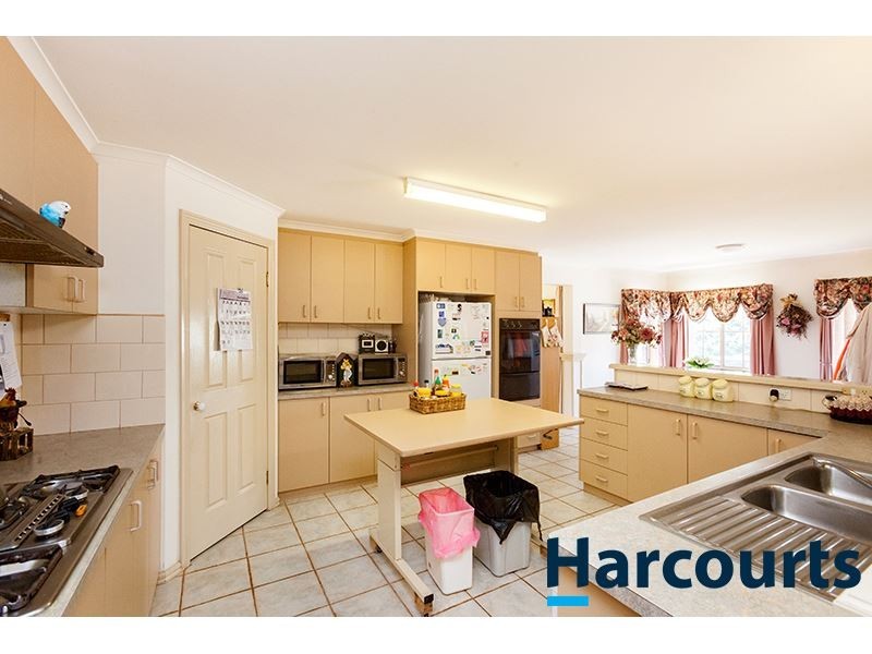 2 Camelot Court, Warragul VIC 3820