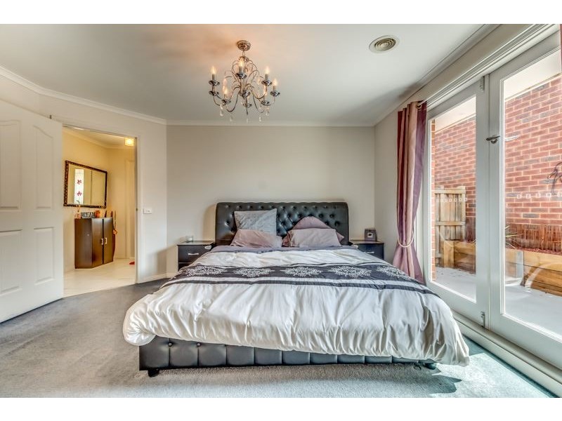 21 Hamilton Drive, Warragul VIC 3820