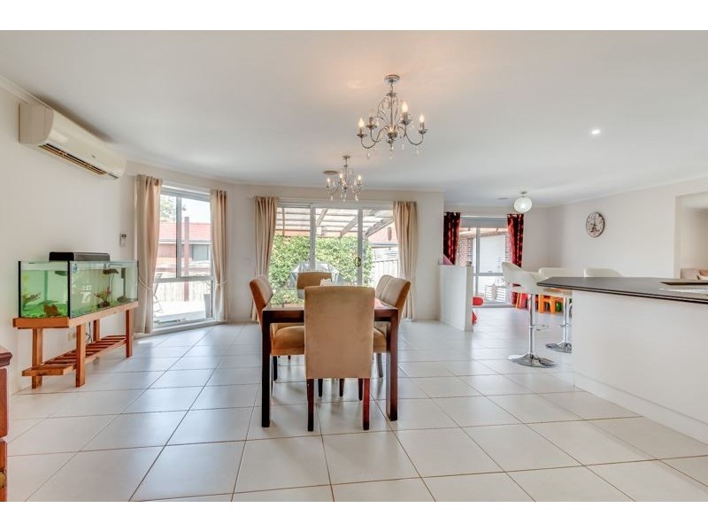 21 Hamilton Drive, Warragul VIC 3820