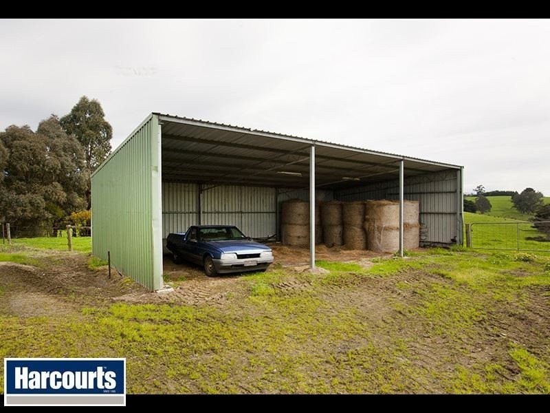 195 Sheffield Road, Neerim South VIC 3831