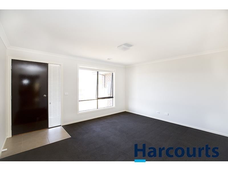 11 Asha Court, Warragul VIC 3820