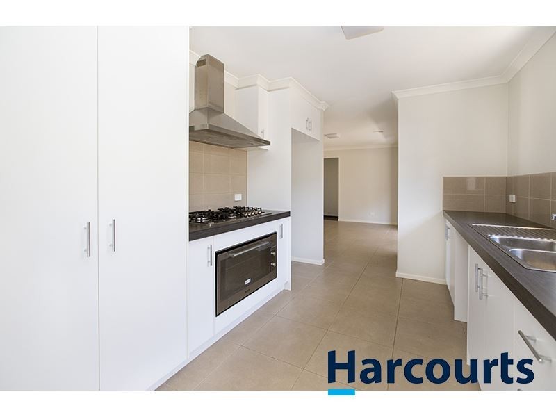 11 Asha Court, Warragul VIC 3820