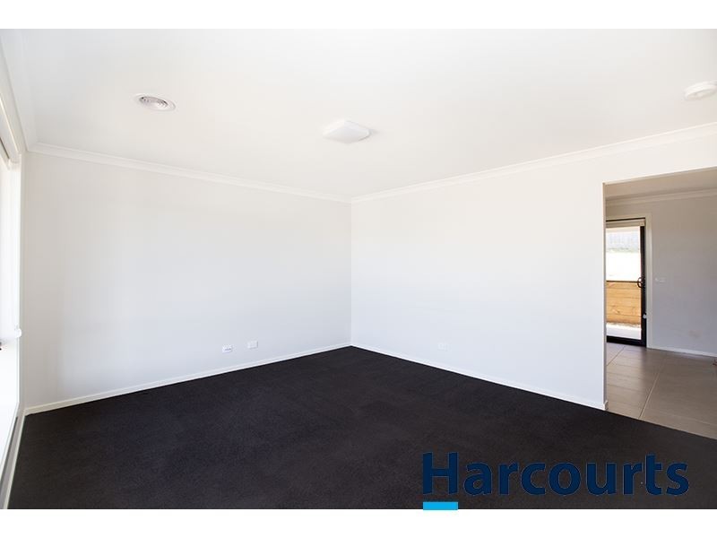 11 Asha Court, Warragul VIC 3820