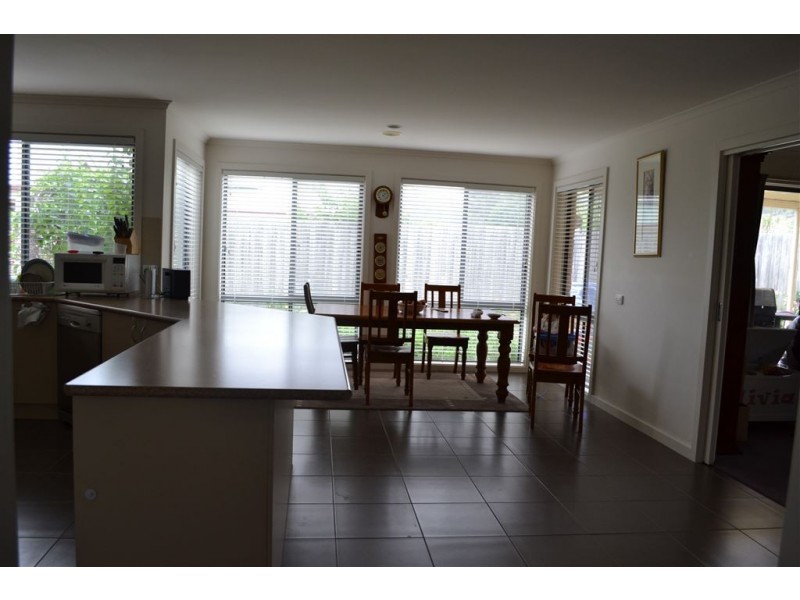 6 Acacia Close, Trafalgar VIC 3824