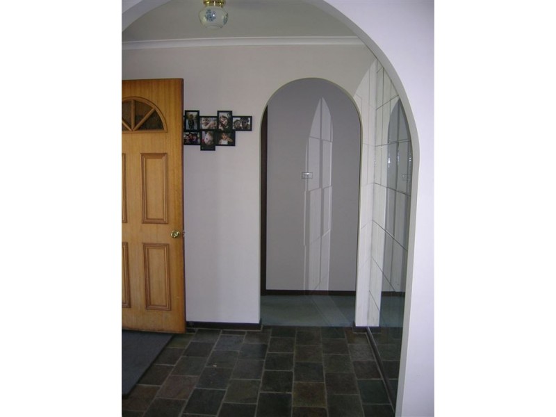 14 Alexander Street, Warragul VIC 3820