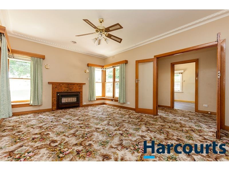 4 Armstrong Avenue, Drouin VIC 3818