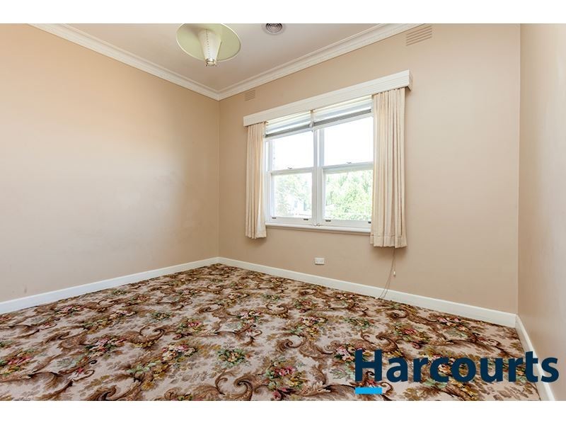 4 Armstrong Avenue, Drouin VIC 3818