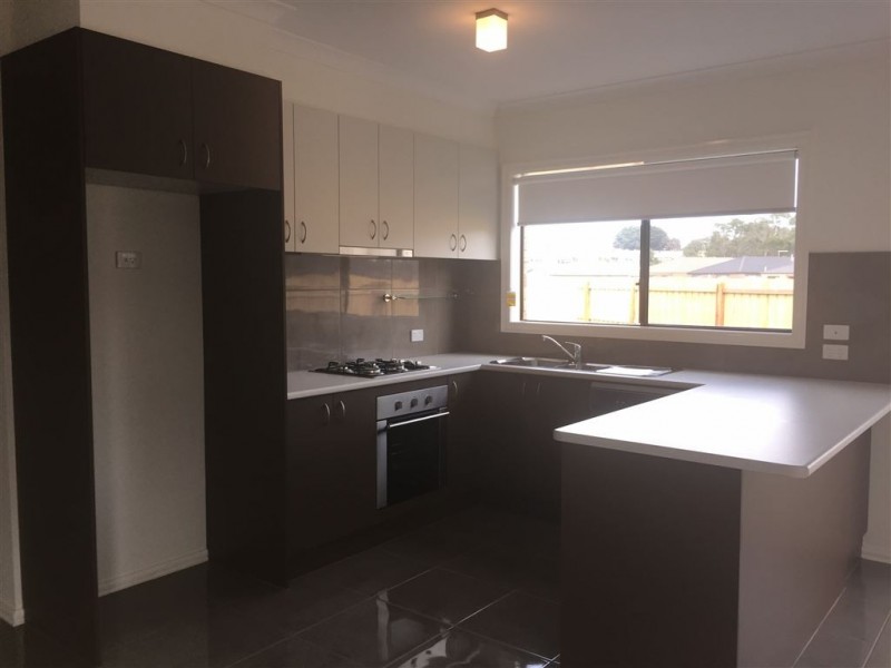 89 Cook Street, Drouin VIC 3818