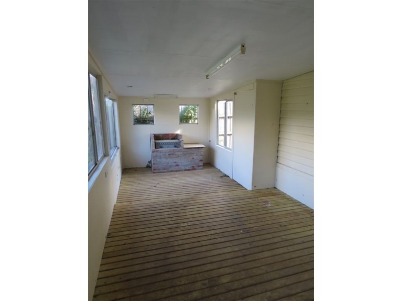 26 Centre Avenue, Warragul VIC 3820