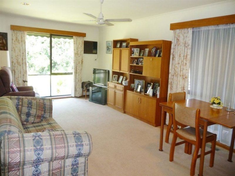 54 Longwarry Road, Drouin VIC 3818