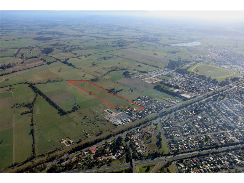 14 – 16 Desmond Street, Moe VIC 3825