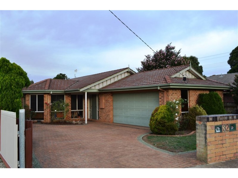 32 Brandy Creek Road, Warragul VIC 3820