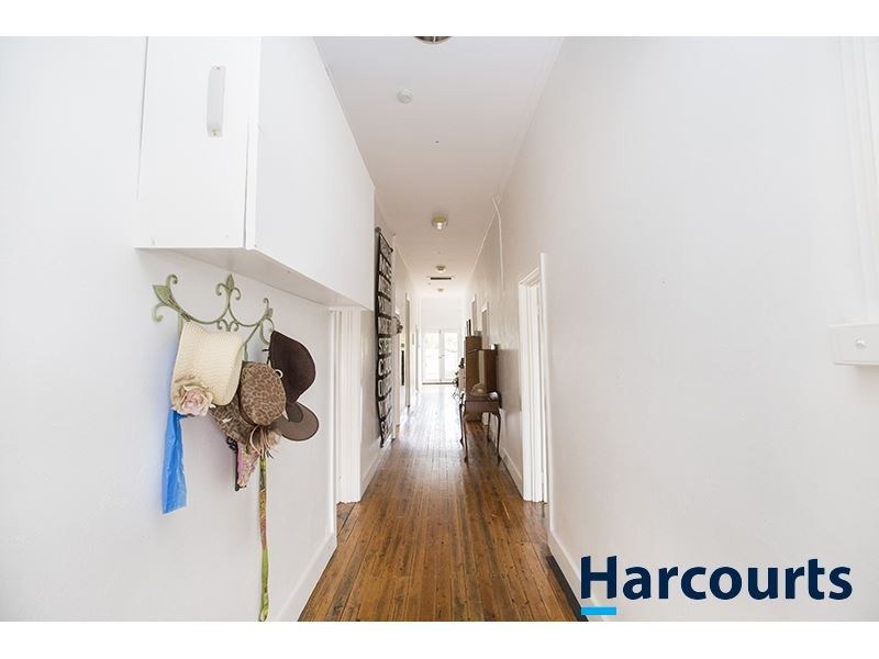 9-11 Rutherglen Road, Newborough VIC 3825