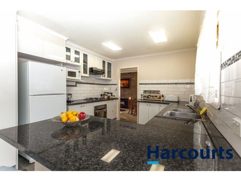 30 Rangeview Street, Warragul VIC 3820