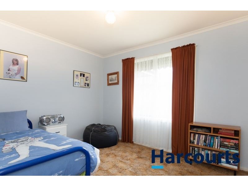 30 Rangeview Street, Warragul VIC 3820