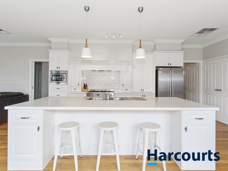 18 Crole Drive, Warragul VIC 3820