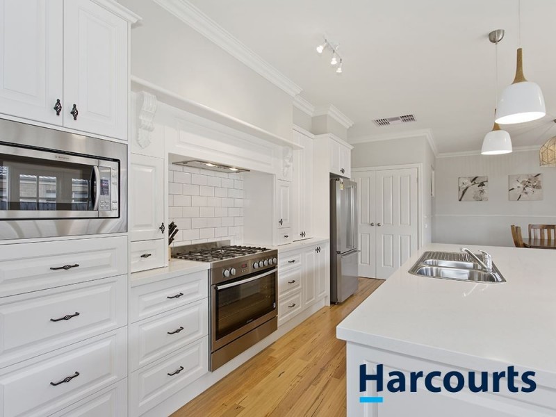 18 Crole Drive, Warragul VIC 3820