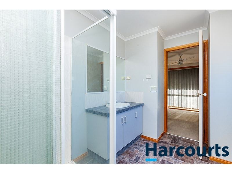 24 North Road, Warragul VIC 3820